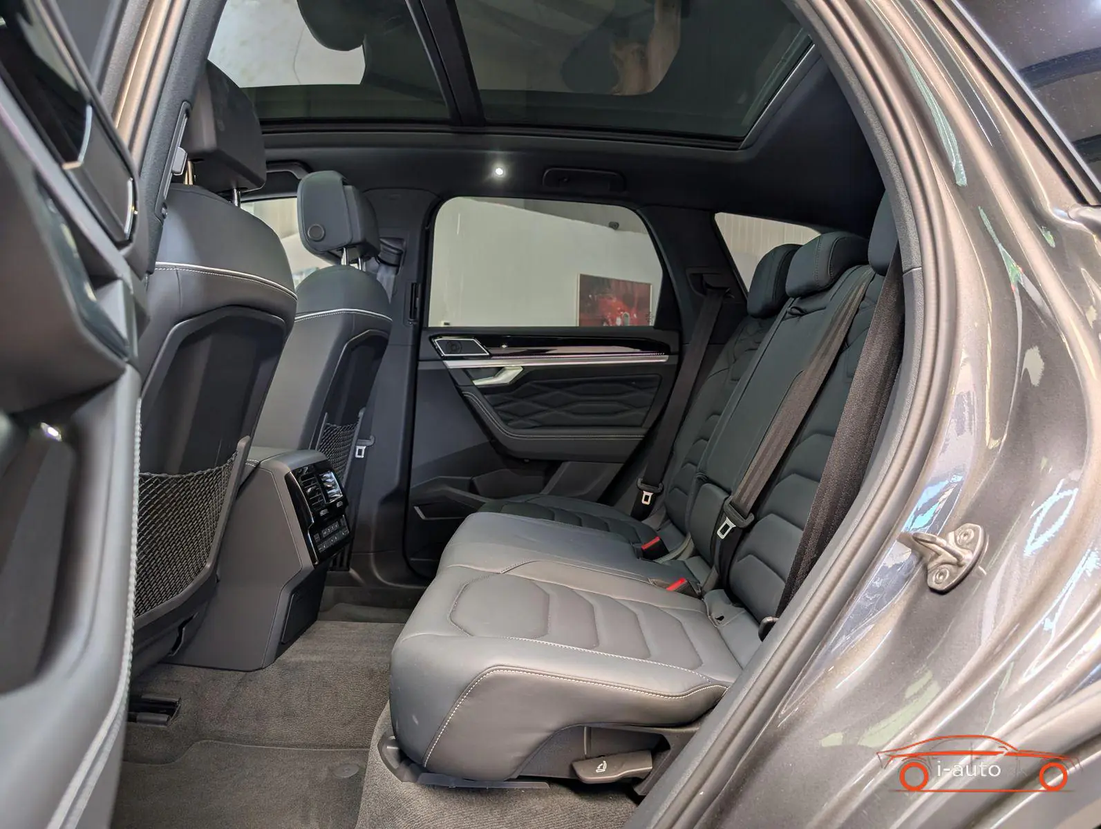 Volkswagen Touareg 2025 na predaj – fotografia 12