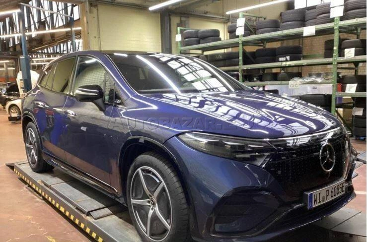 Mercedes-Benz EQS SUV 450 4MATIC