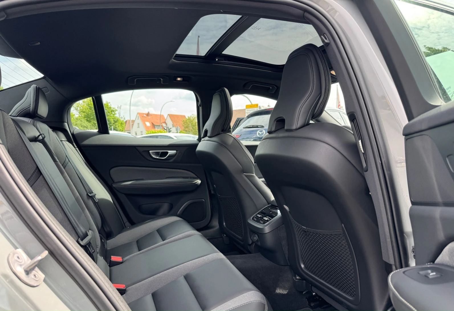 Volvo S60 2024 na predaj – fotografia 26