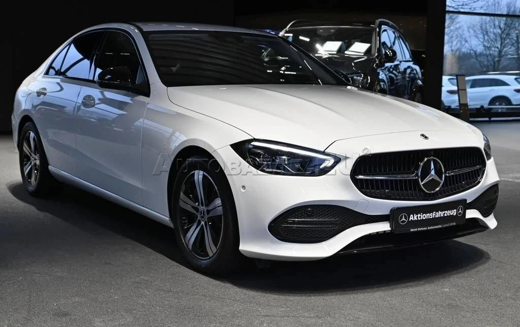 Mercedes-Benz C trieda Sedan 300 mHEV 4MATIC A/T
