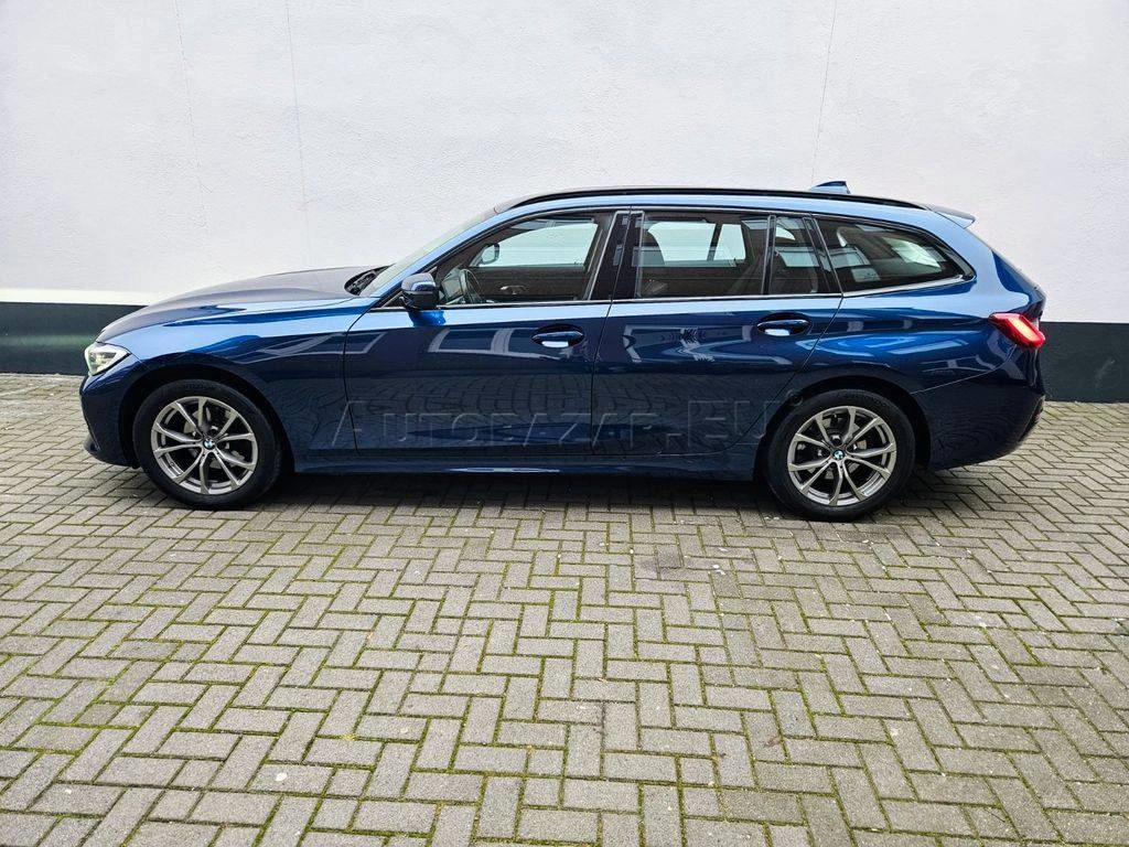 BMW Rad 3 Touring 320d mHEV  A/T