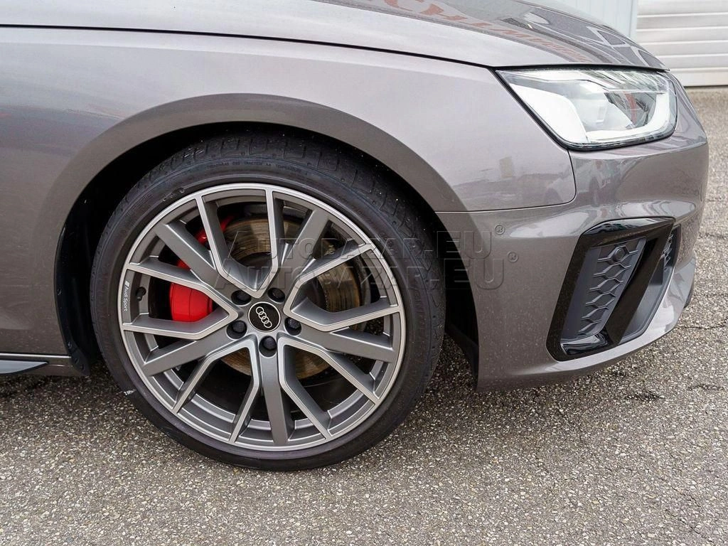 Audi A4 45 2.0 TFSI S line quattro S tronic