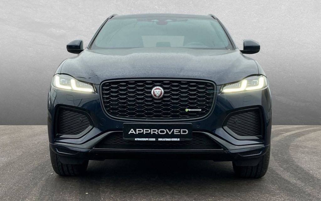 Jaguar F-Pace 2.0 I4 P250 R-Dynamic SE AWD A/T