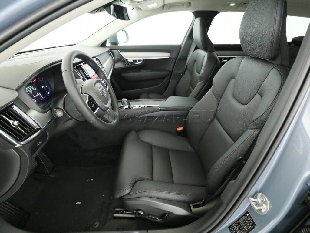 Volvo V90 CC B4 mHev Plus AWD A/T