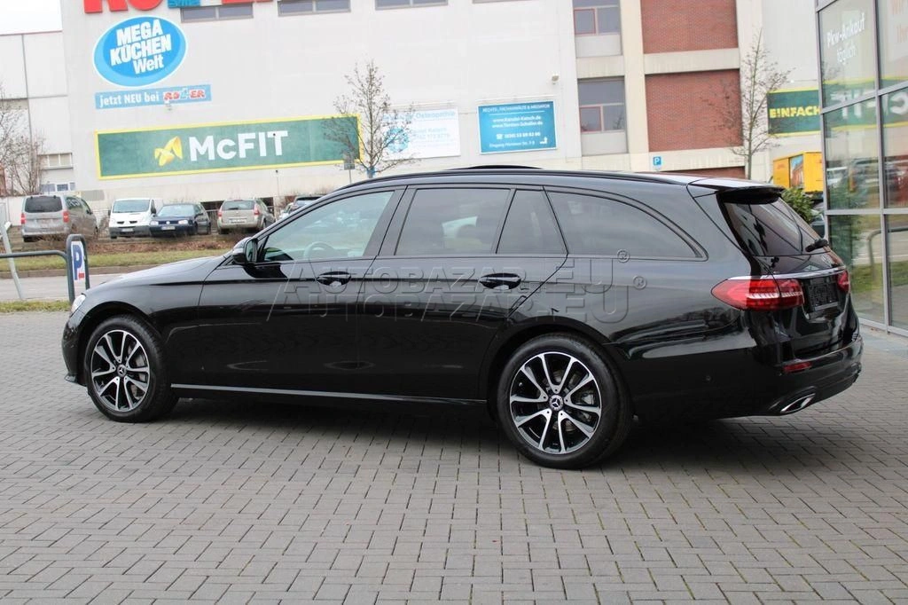 Mercedes E trieda T 300 d mHEV 4MATIC A/T