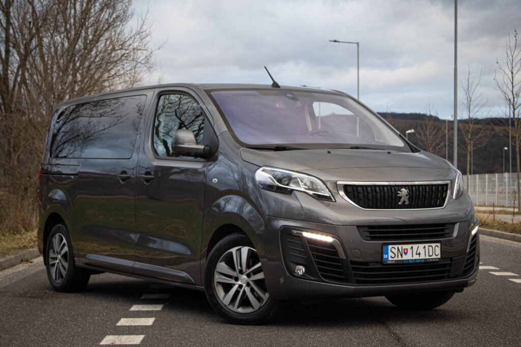 Peugeot Traveller