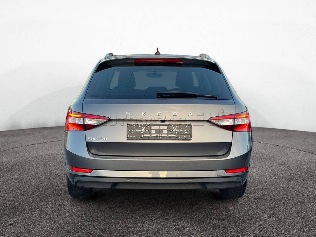 Škoda Superb Combi 2.0 TDI SCR Ambition DSG