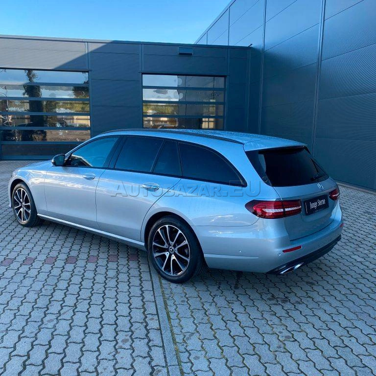 Mercedes-Benz E trieda Kombi 300 d mHEV 4MATIC A/T