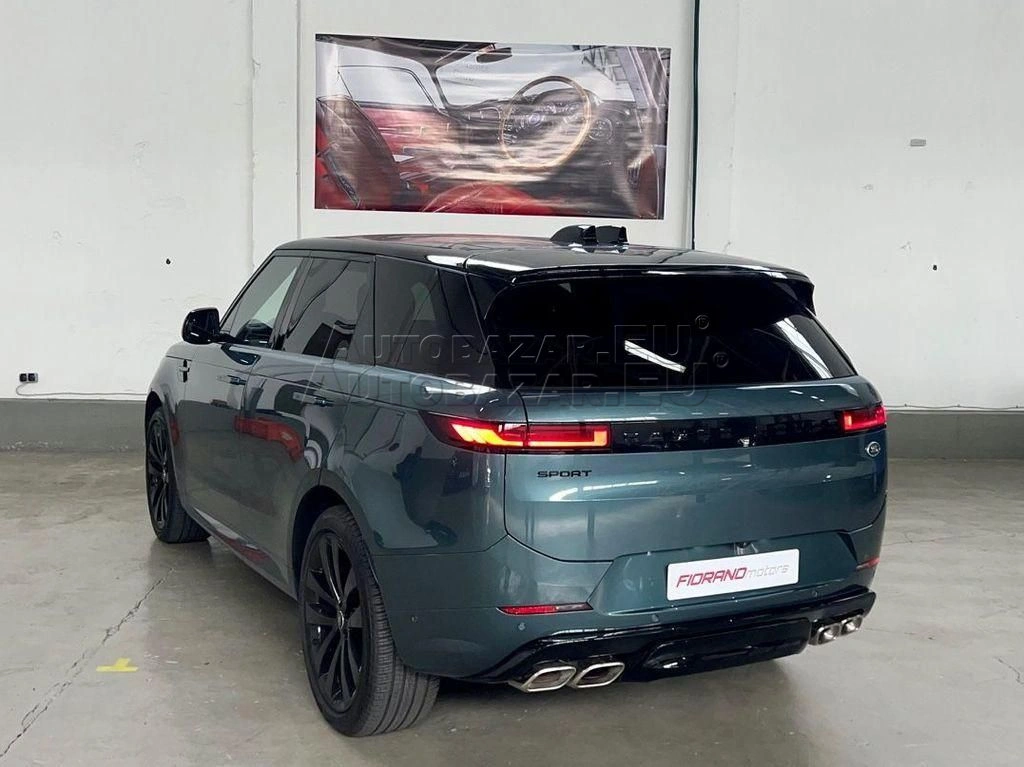 Land Rover Range Rover Sport 4.4 V8 P530 MHEV First Edition AWD A/T