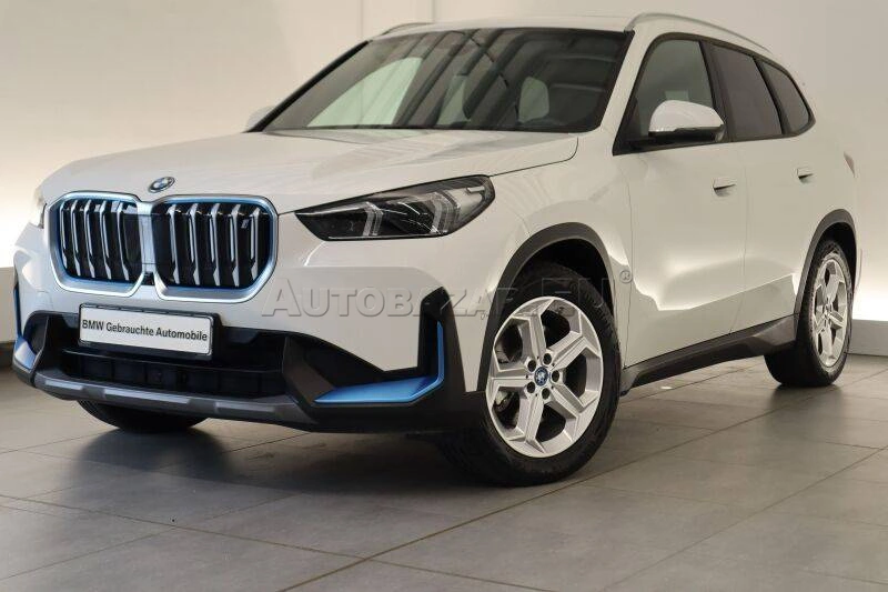 BMW iX1 xDrive
