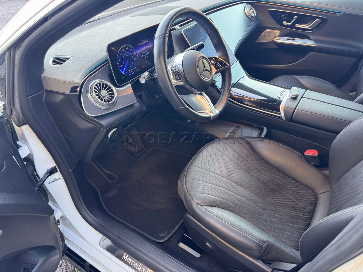 Mercedes-Benz EQE 2022 na predaj – fotografia 33