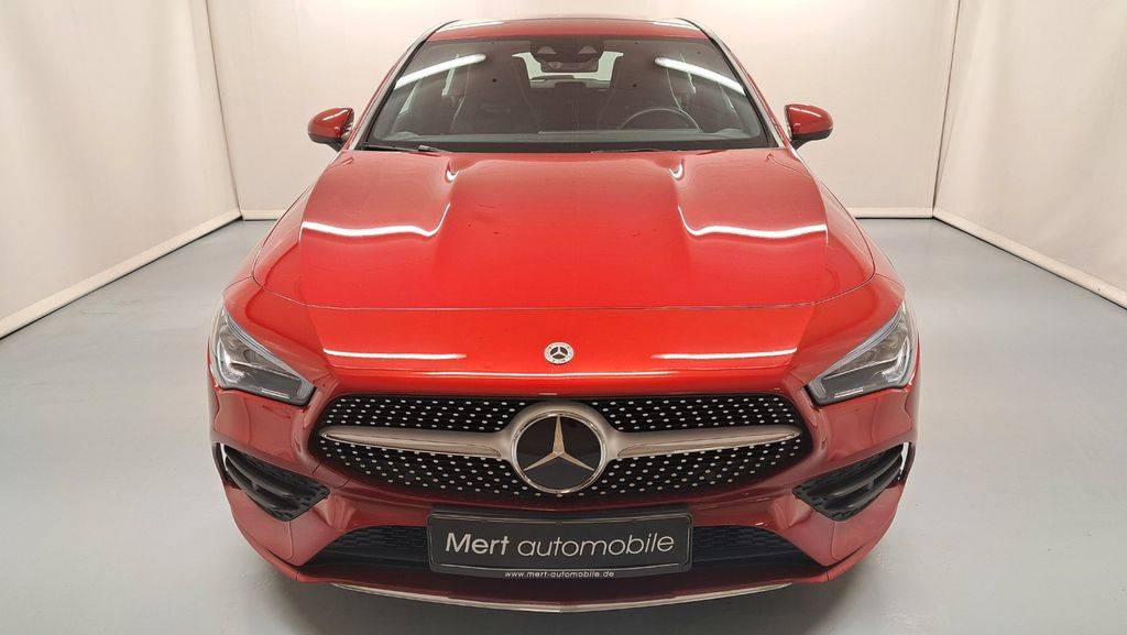 Mercedes-Benz CLA Shooting Brake SB 220 d A/T