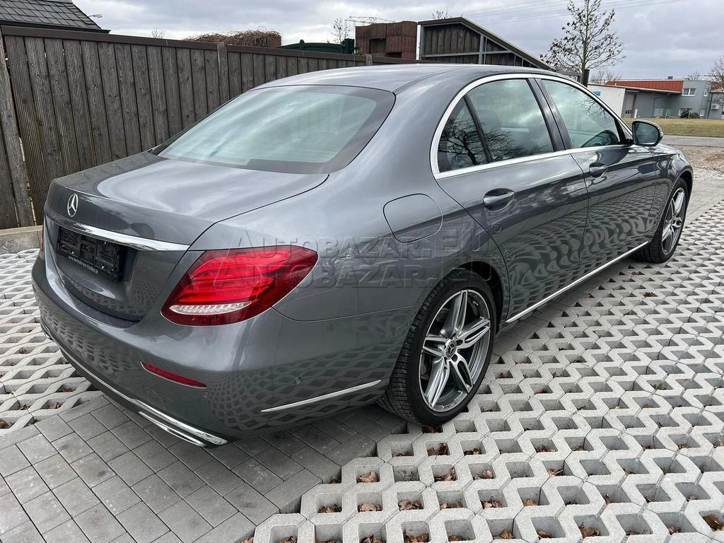 Mercedes E trieda 400 d 4MATIC A/T