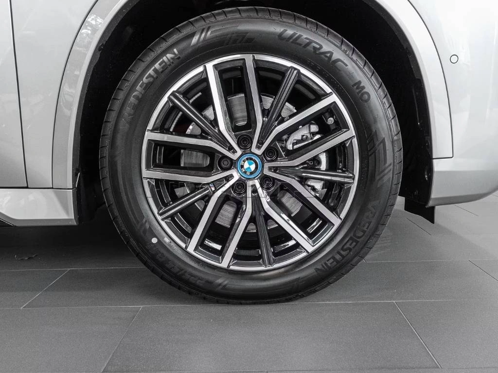 BMW iX1 xDrive30 M-Sport