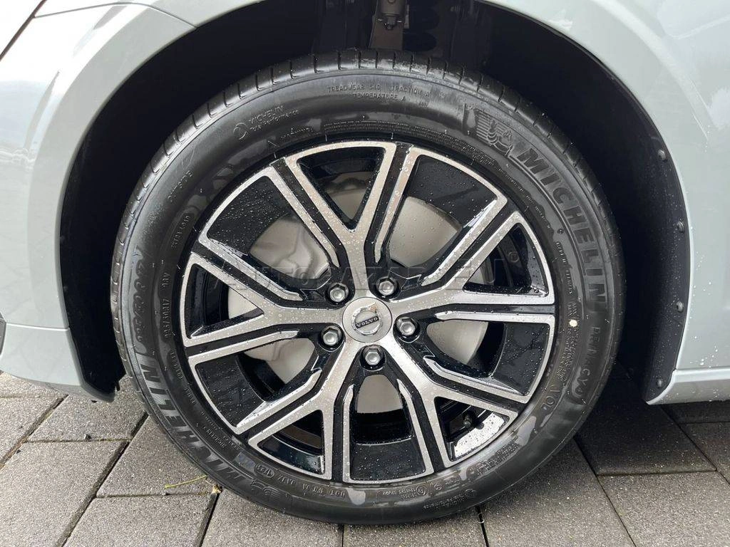 Volvo V60 B4 Core A/T