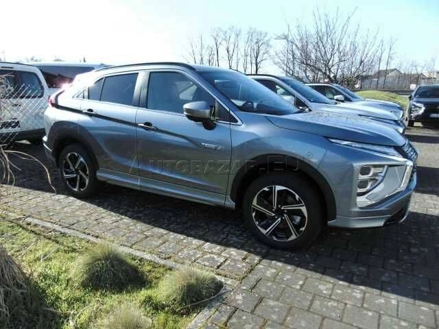 Mitsubishi Eclipse Cross Select A/T
