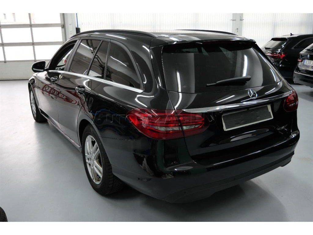 Mercedes-Benz C trieda Kombi 220 d A/T