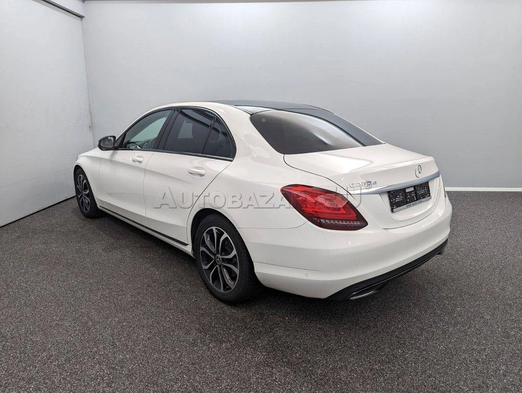 Mercedes-Benz C trieda Sedan 220 d A/T