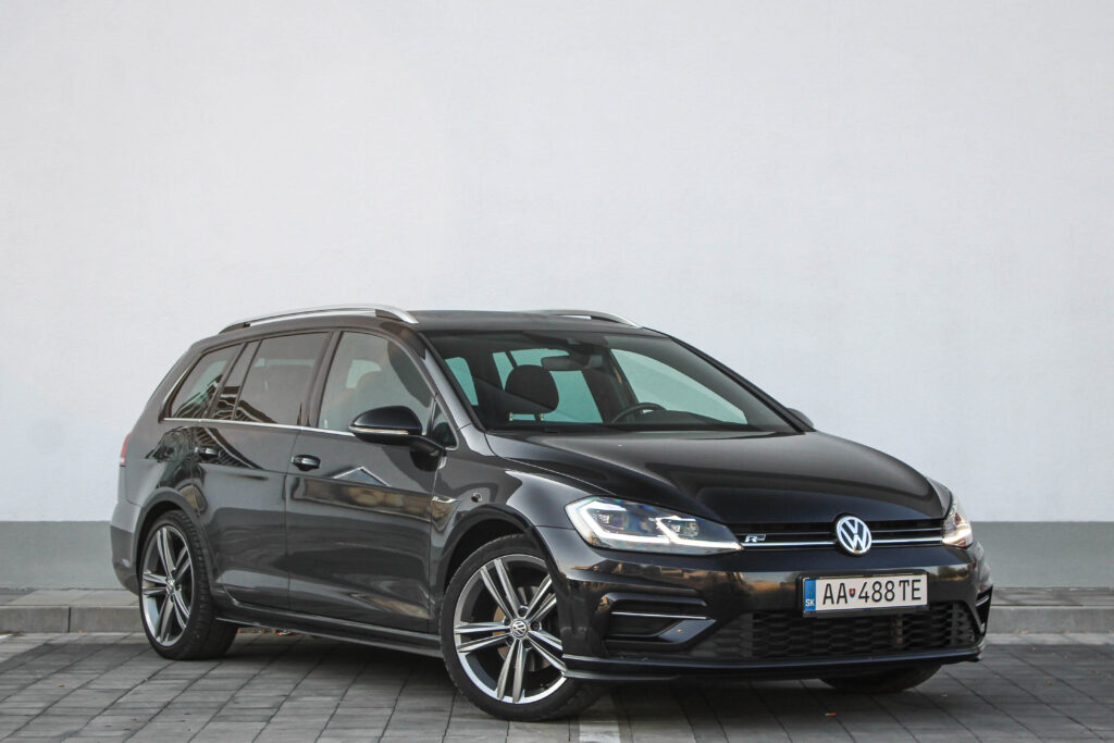 Volkswagen Golf Variant