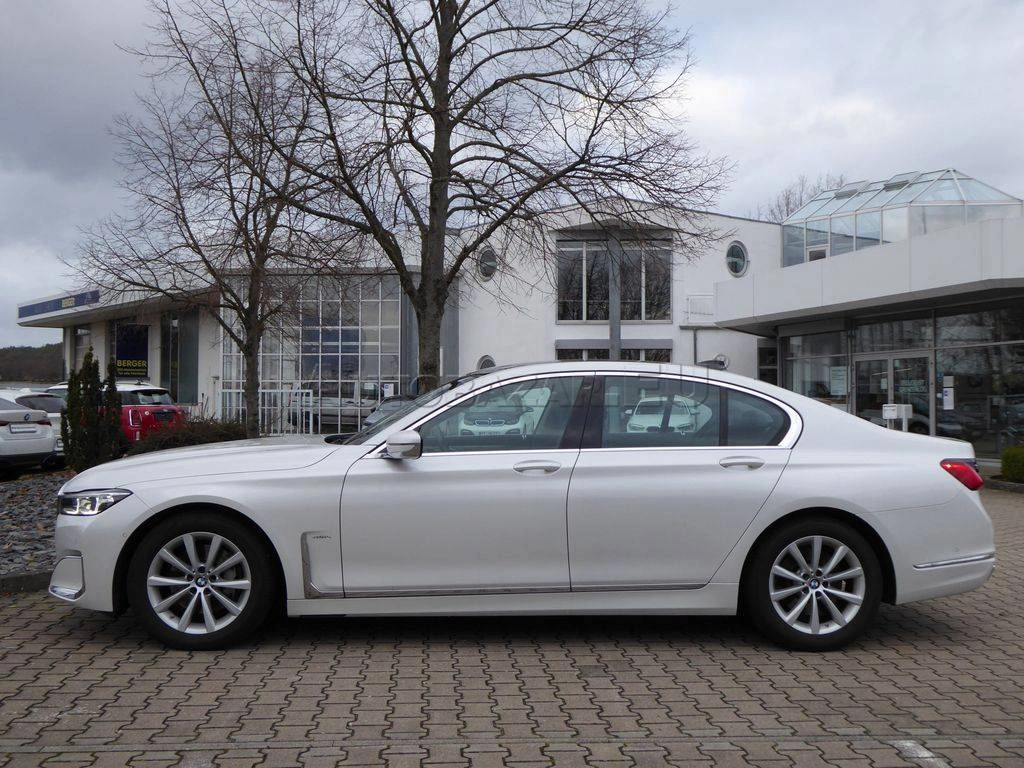 BMW Rad 7 730d xDrive A/T