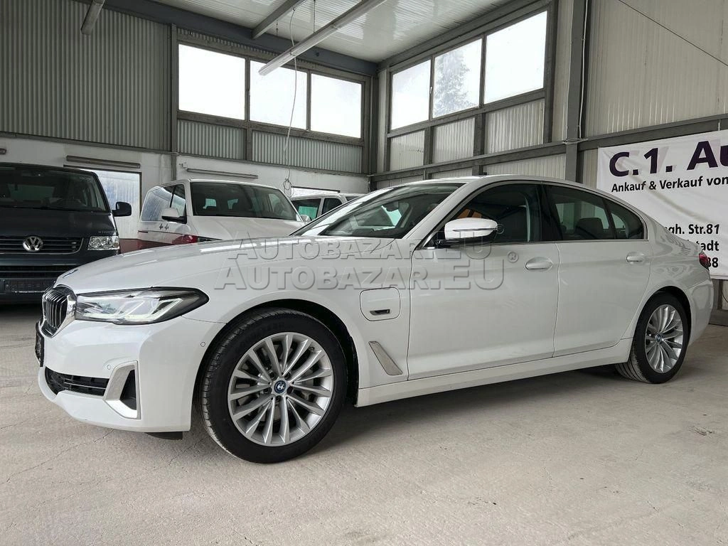 BMW rad 5 530e A/T