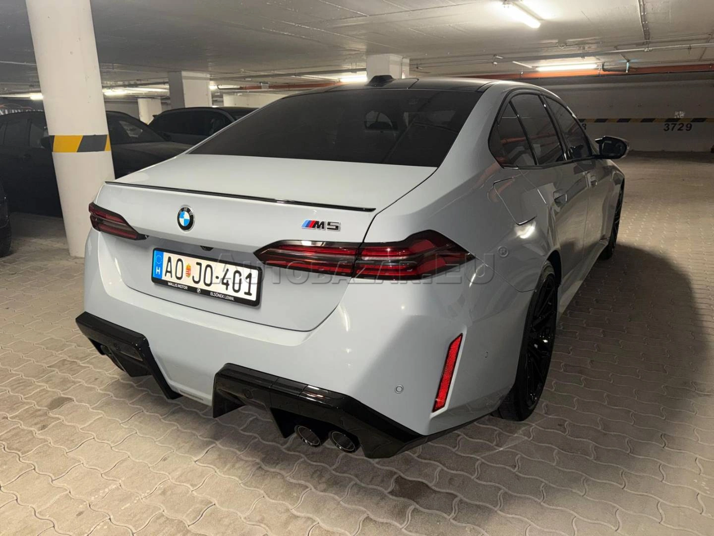 BMW M5 Sedan / 116 000 netto /