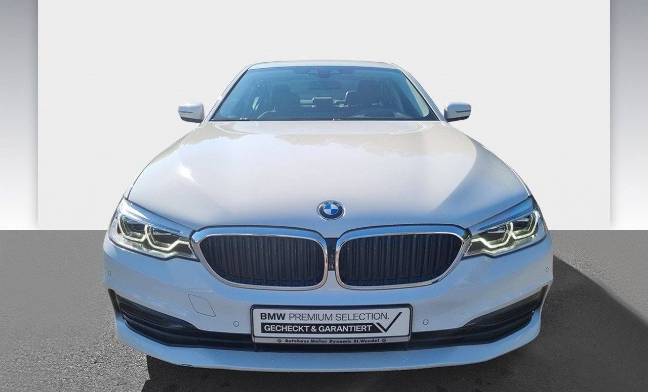 BMW Rad 5 530d xDrive A/T