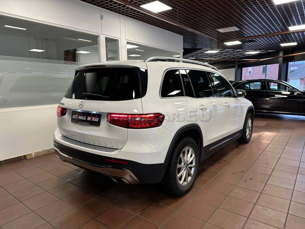 Mercedes-Benz GLB 200d A/T