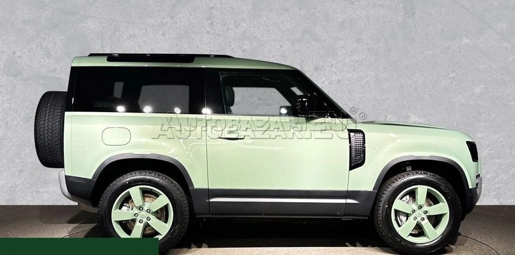 Land Rover Defender 90 3.0 I6 D300 MHEV A/T AWD