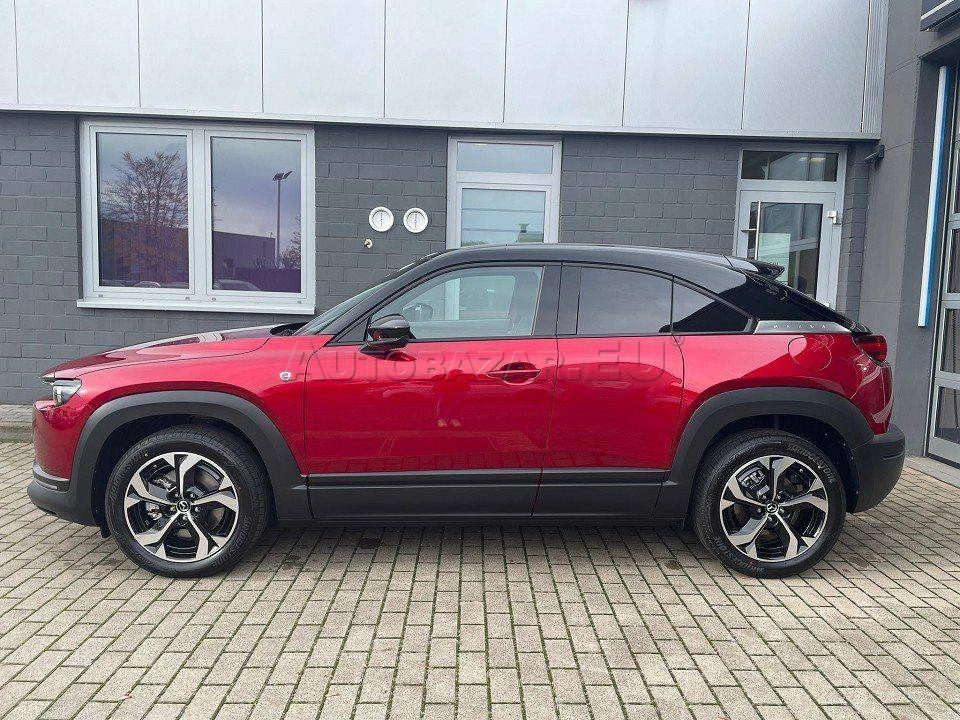 Mazda MX-30 e-Skyactiv R-EV Makoto