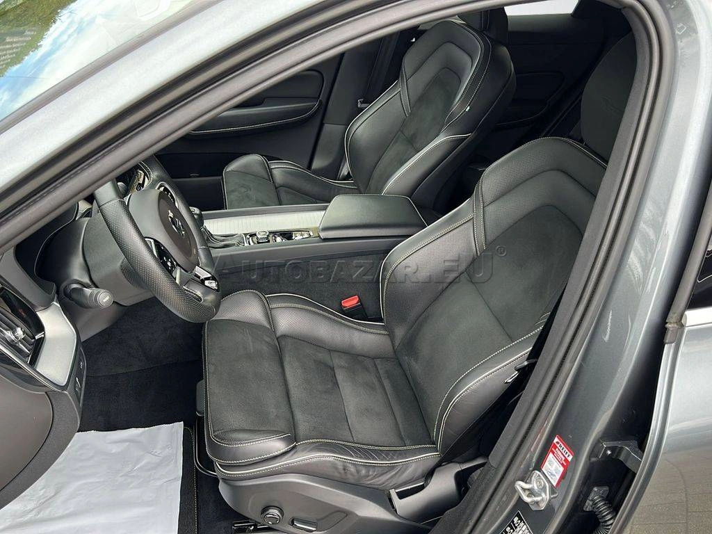 Volvo XC60 R Dizajn 2WD