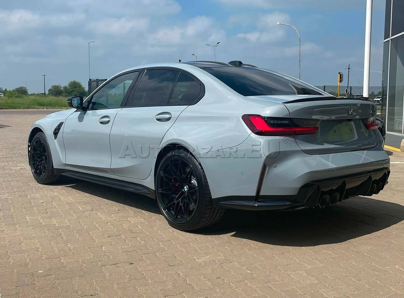 BMW M3 Competition xDrive – Carbon - SPORT SEDADLÁ - 83.500€ NETTO