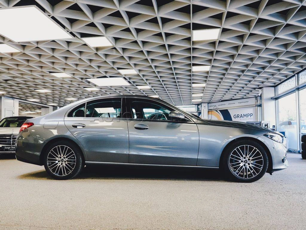 Mercedes-Benz C trieda Sedan 300 d mHEV A/T