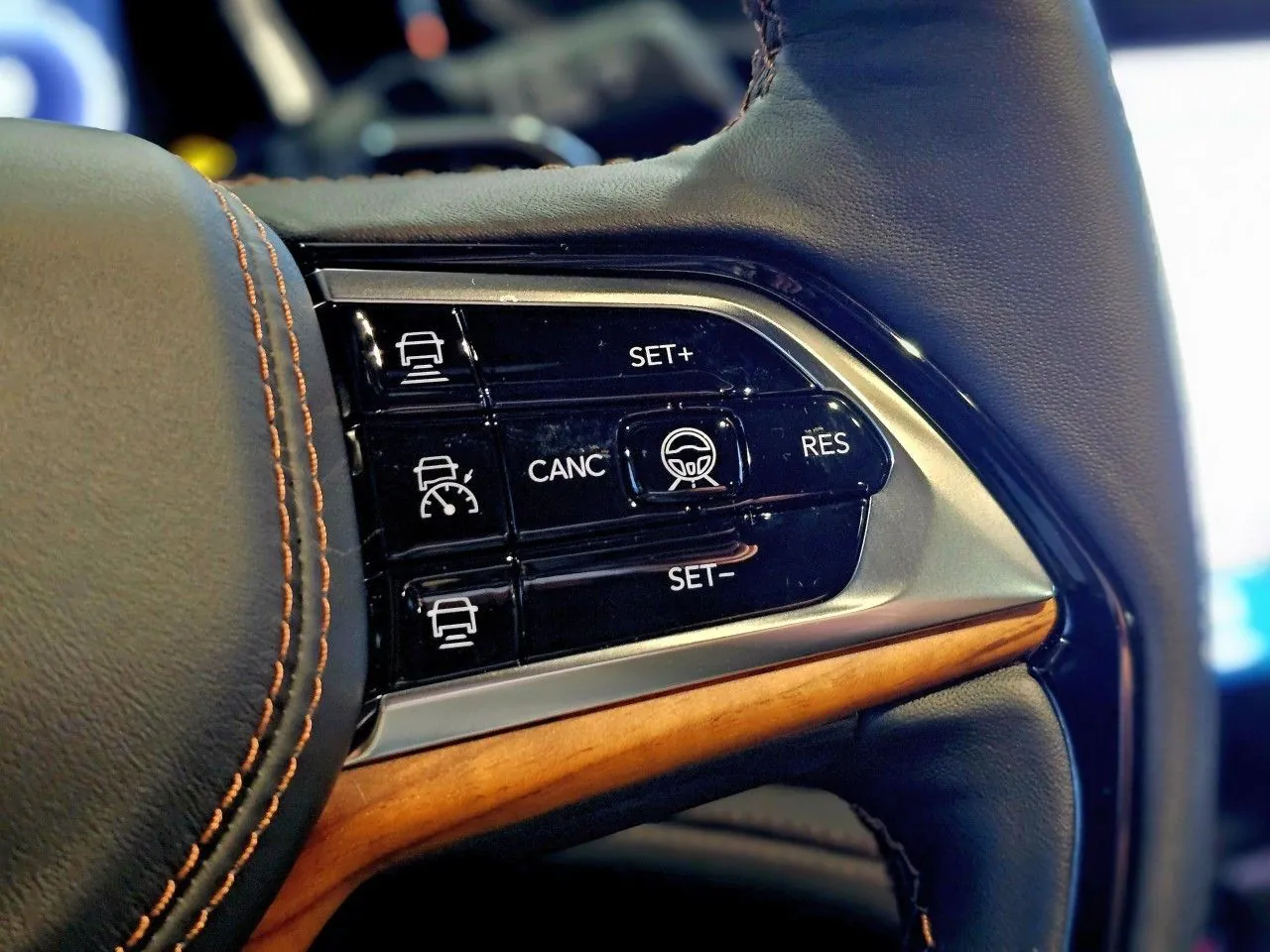 Jeep Grand Cherokee 2024 na predaj – fotografia 21