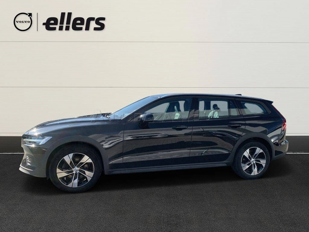 Volvo V60 CC D4 2.0L Cross Country A/T AWD
