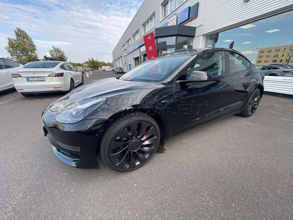 Tesla Model 3 Performance 82kWh AWD
