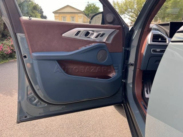 BMW XM 2023 na predaj – fotografia 13
