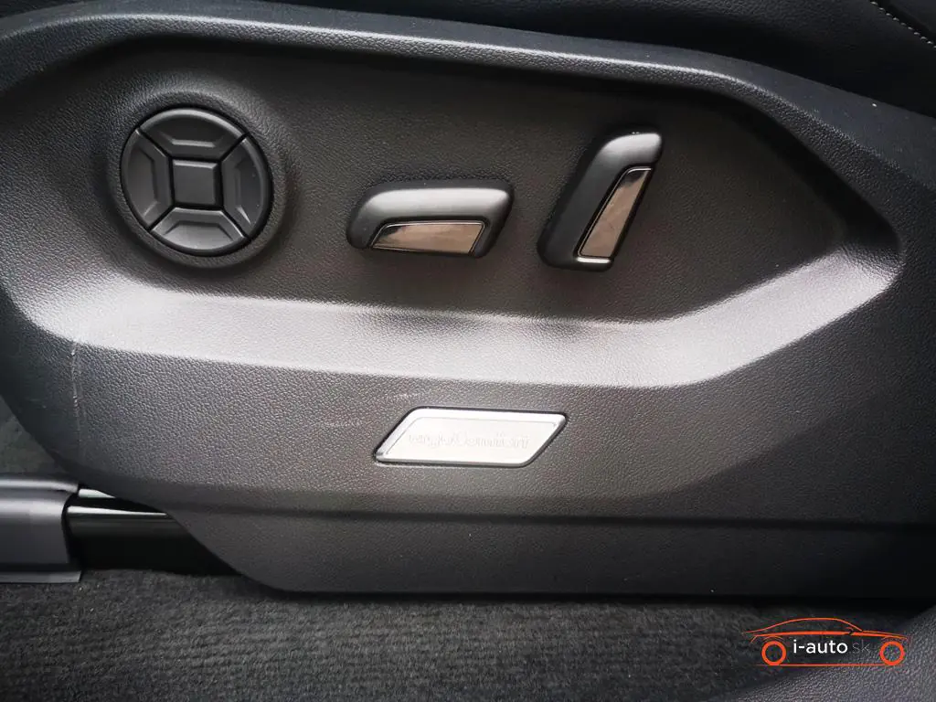 Volkswagen Touareg 2024 na predaj – fotografia 24