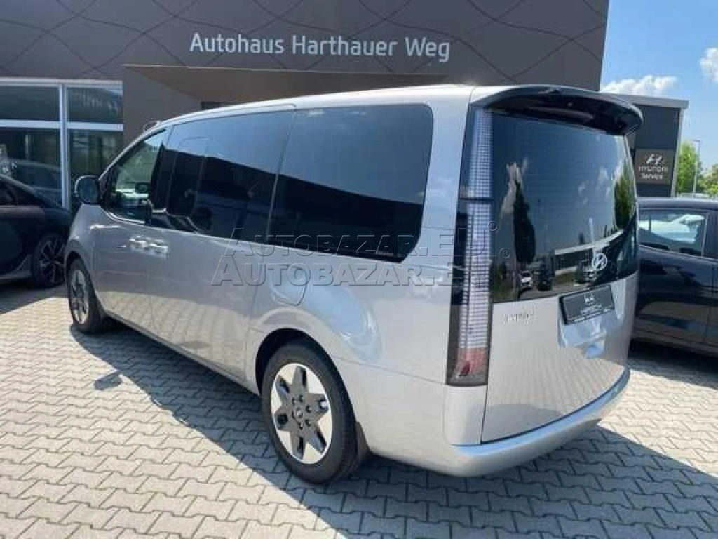 Hyundai Staria 2.2 CRDi Prime 4x4 A/T