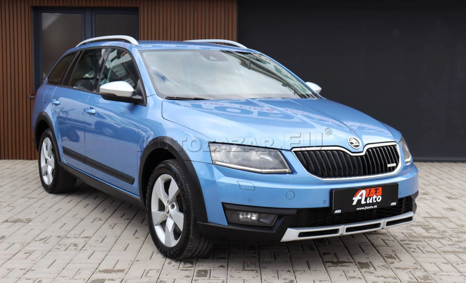 Škoda Octavia Combi SCOUT2.0 TDI DSG 4x4