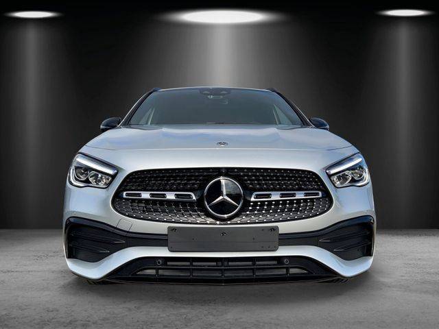 Mercedes-Benz GLA 200 d 4MATIC A/T