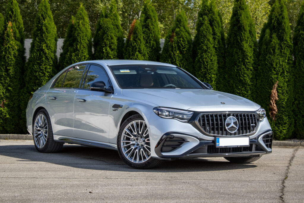 Mercedes E trieda