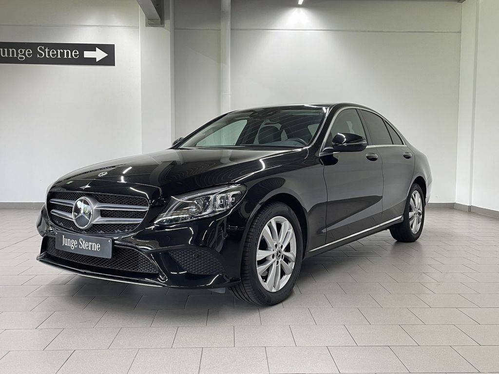 Mercedes-Benz C trieda Sedan 220 d A/T