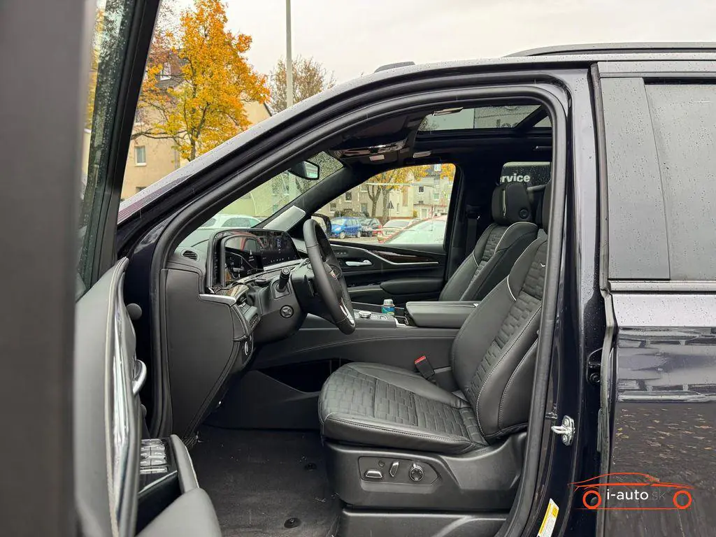 Cadillac Escalade 2025 na predaj – fotografia 13