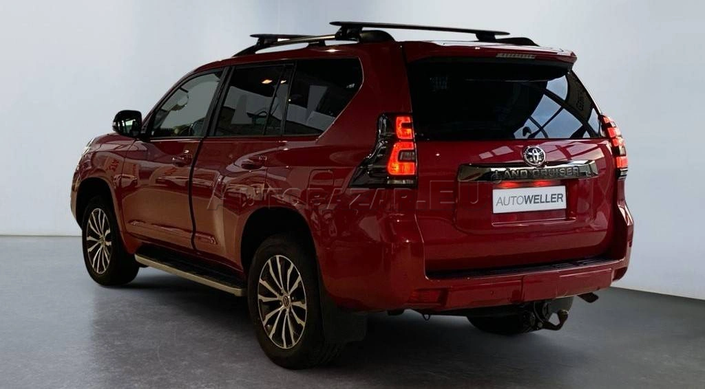 Toyota Land Cruiser 2.8 D-4D 204 Executive A/T 4x4