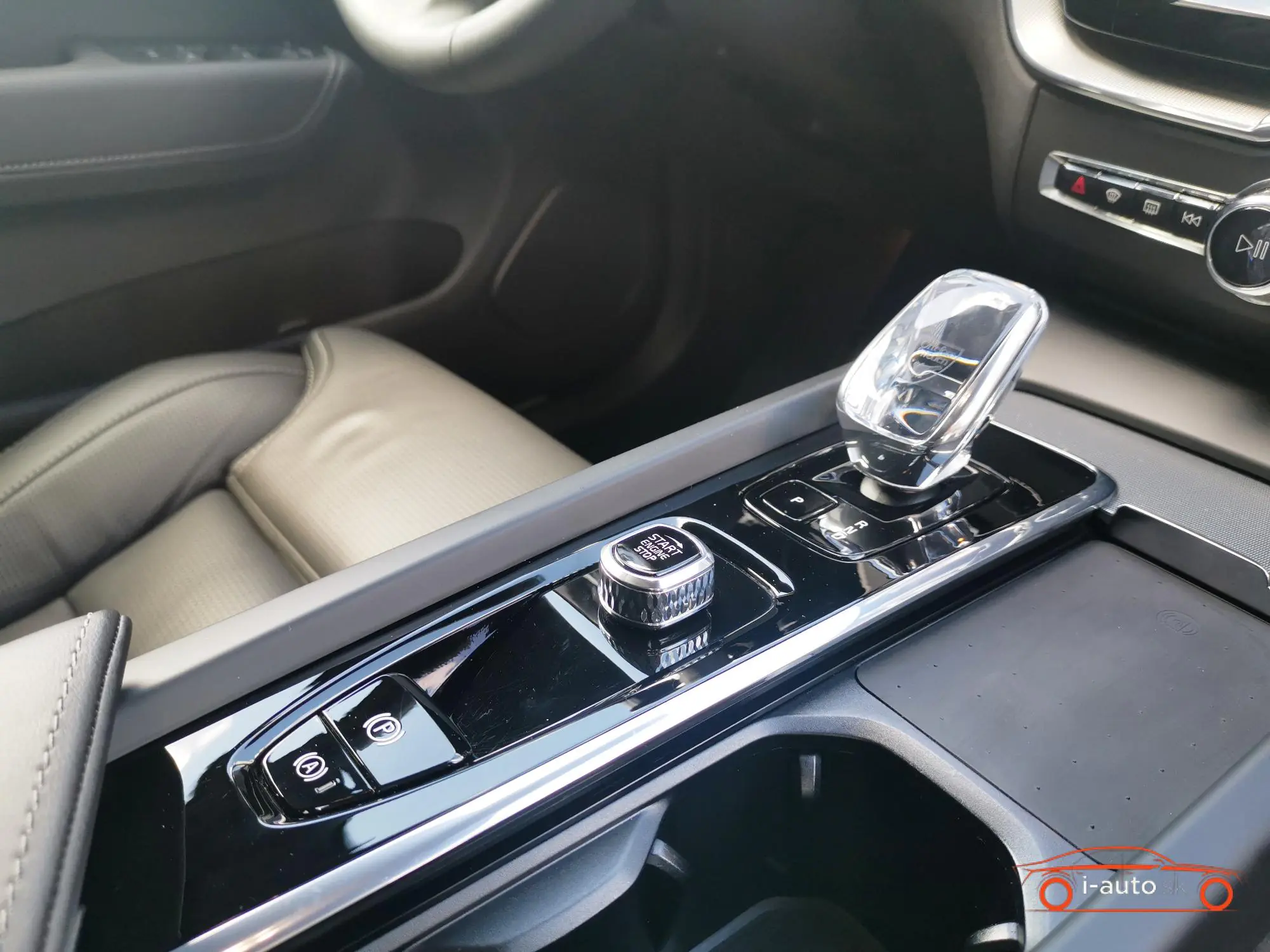 Volvo XC60 2024 na predaj – fotografia 23