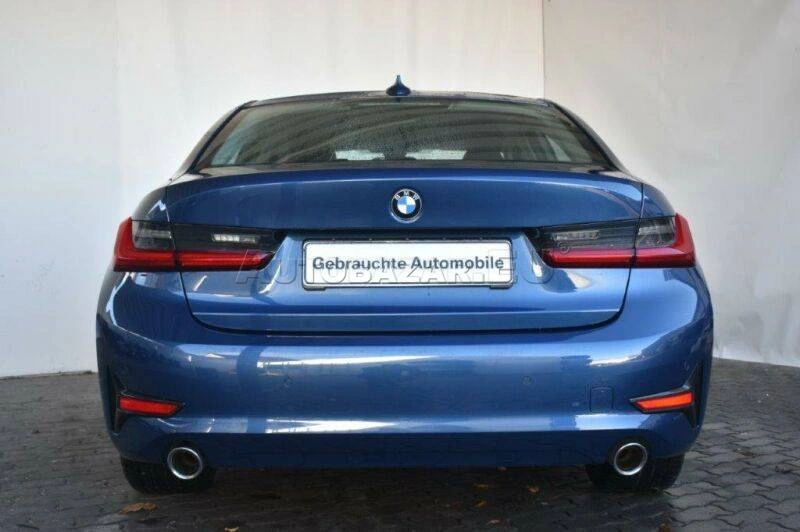 BMW Rad 3 320i A/T