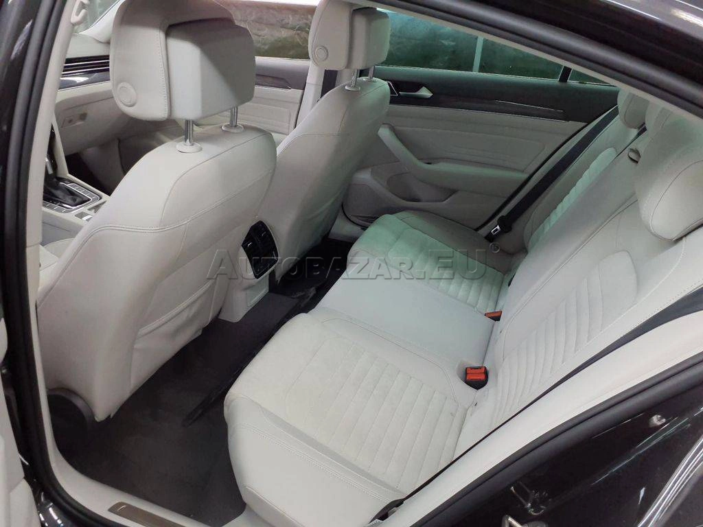 Volkswagen Passat 2.0 TDI Elegance DSG