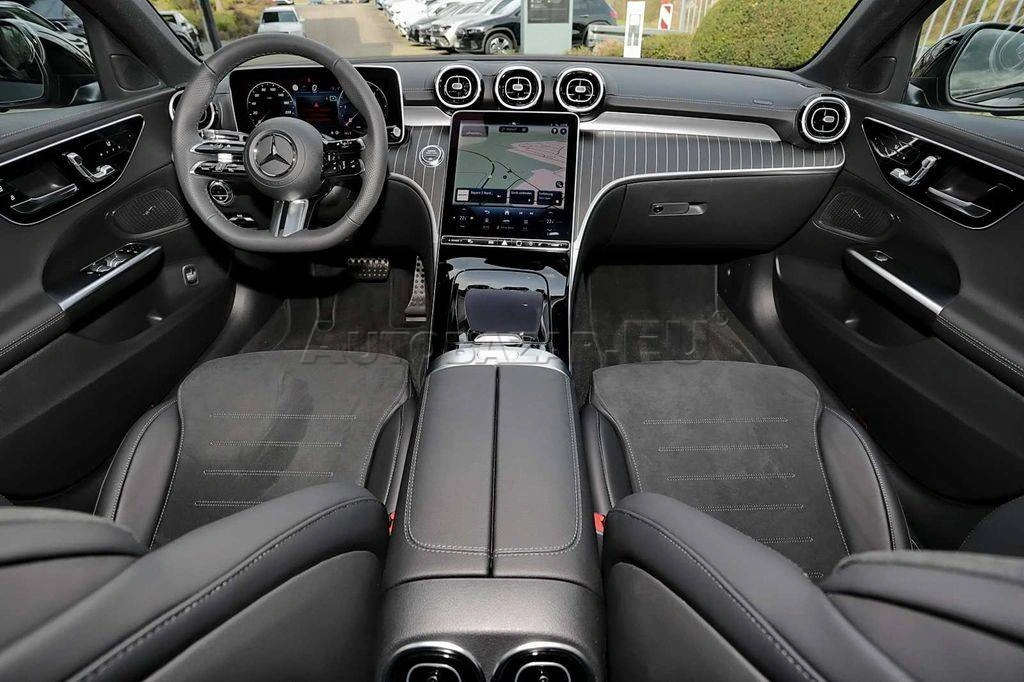 Mercedes-Benz C trieda Sedan 220 d mHEV 4MATIC A/T