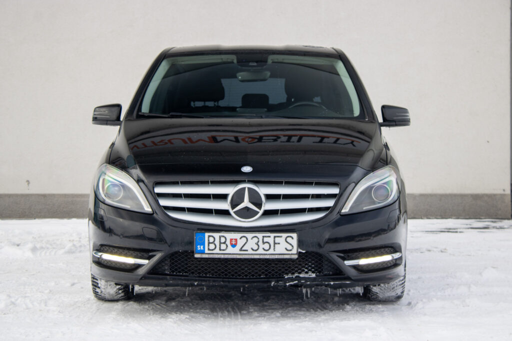 Mercedes-Benz B trieda
